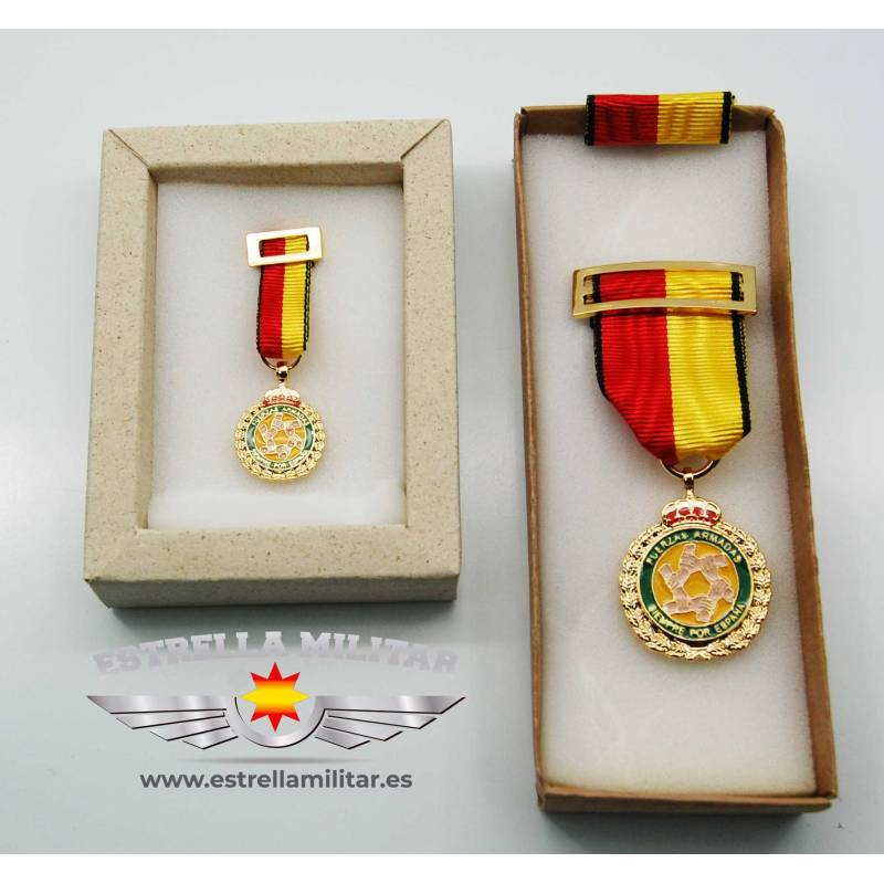  Imagen de Medalla de la Operación BALMIS con pasador por Estrella Militar