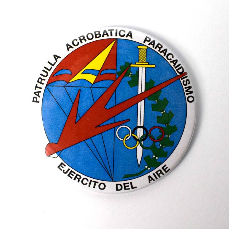 Imagen de Magnético Patrulla Acrobática de Paracaidismo por Estrella Militar