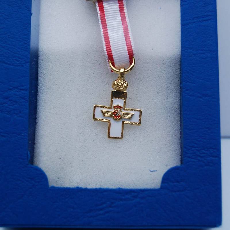  Imagen de Medalla miniatura al Mérito Aeronáutico por Estrella Militar